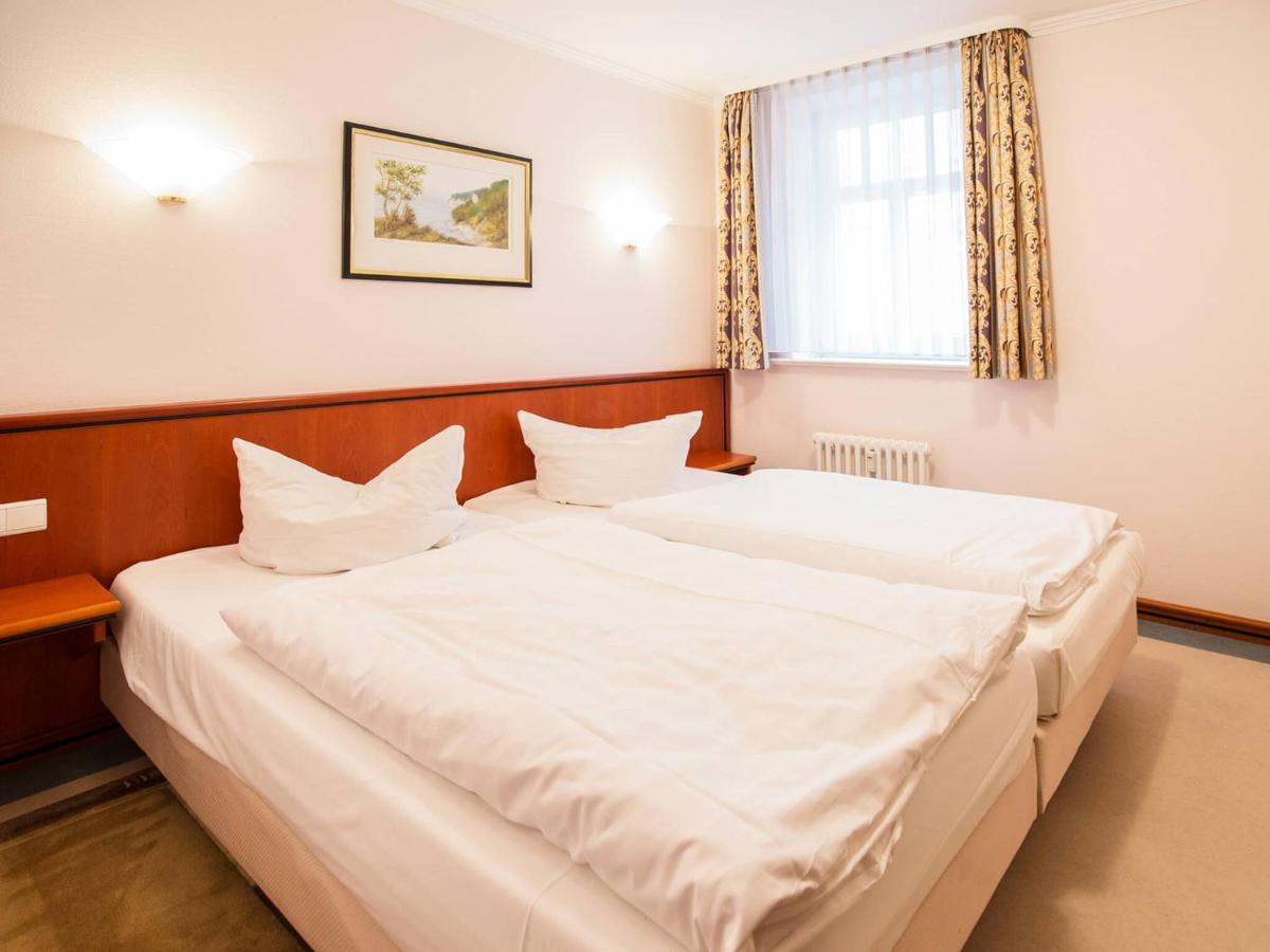 Strandvillen - Mit Meerblick, 1 Schlafzimmer Und Balkon Sv-752 * Binz